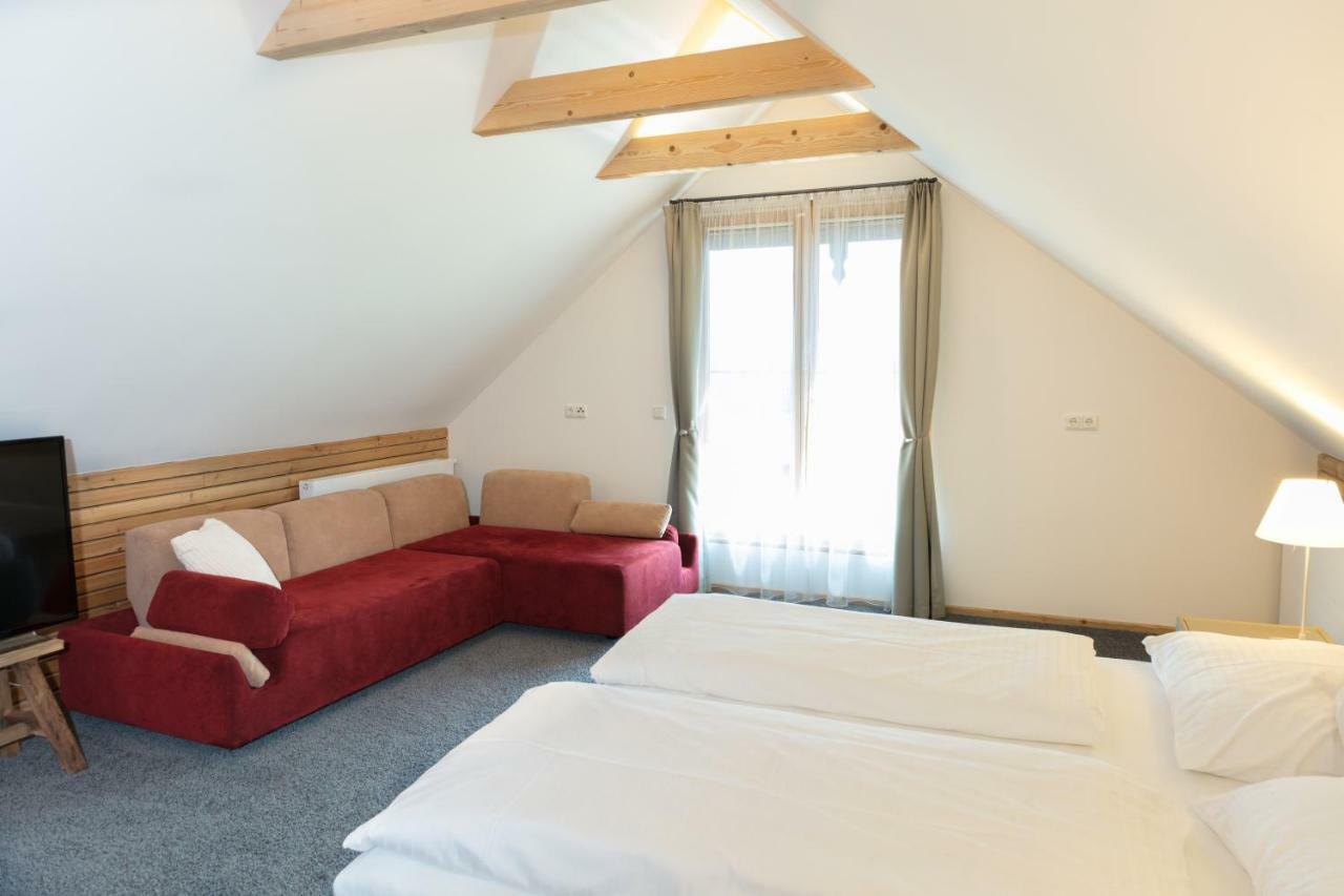 Kellerstoeckl In Kloech - Presshaus Apartment Klochberg